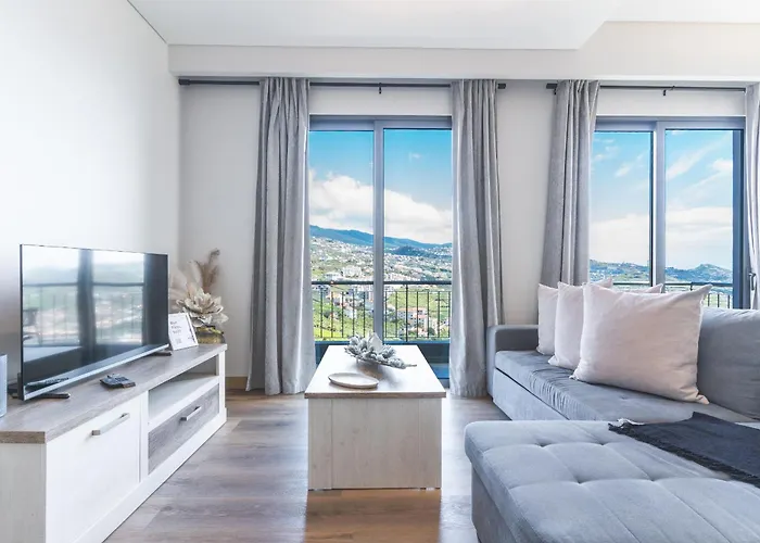 Figueiras House By Atlantic Дом отдыха Камара-де-Лобуш